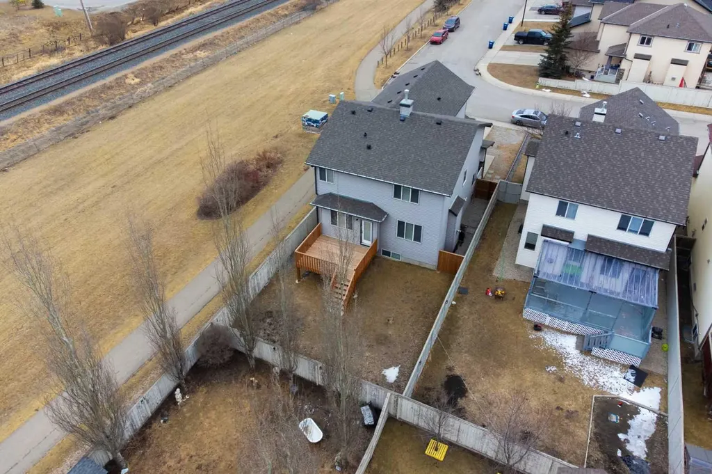 224 Morningside Green SW Airdrie AB T4B 3M4