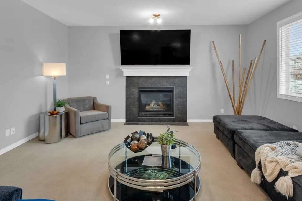 224 Morningside Green SW Airdrie AB T4B 3M4