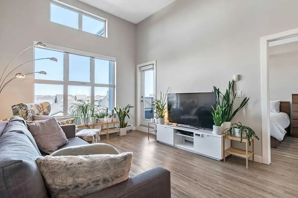 95 Burma Star Road SW Calgary AB T3E 8A9