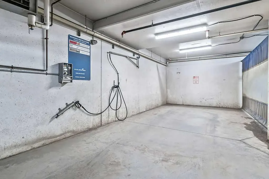 95 Burma Star Road SW Calgary AB T3E 8A9