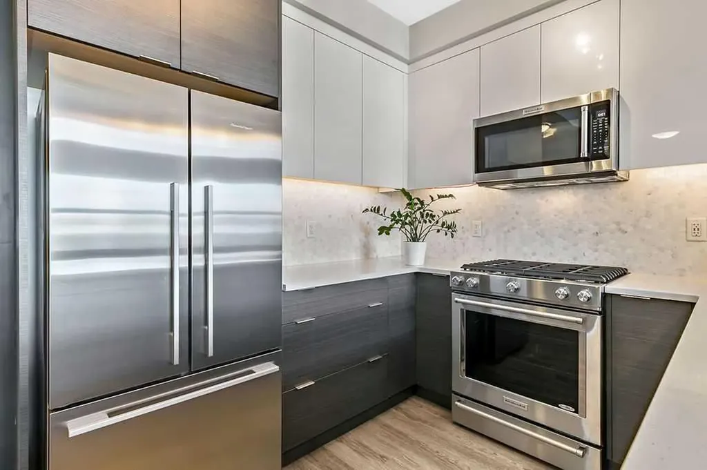 95 Burma Star Road SW Calgary AB T3E 8A9
