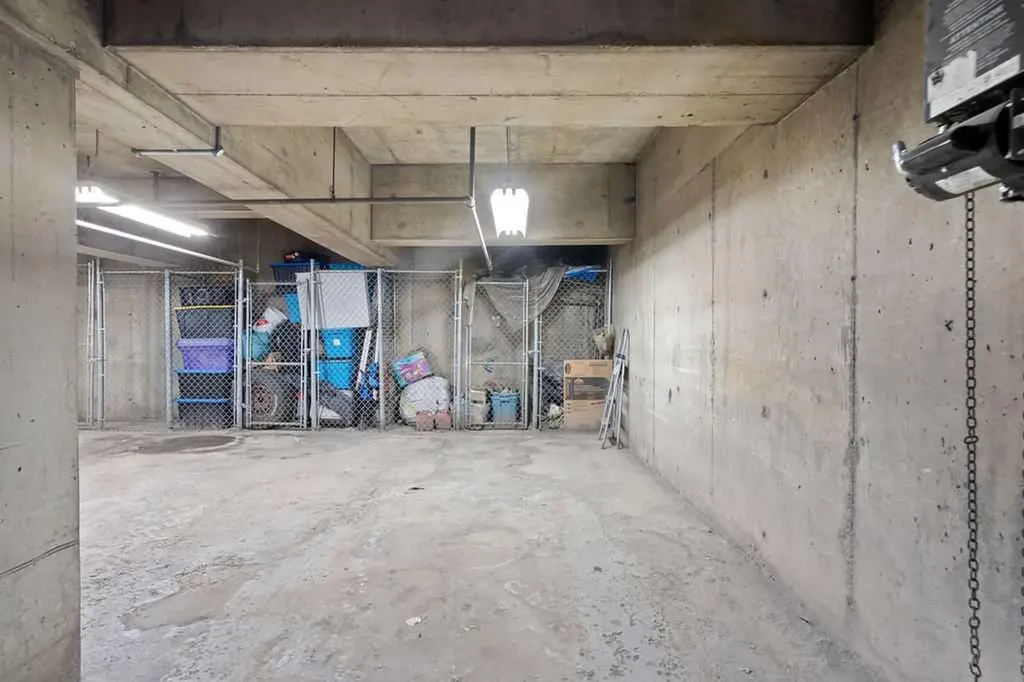 1811 18a Street SW Calgary AB T2T 4W1