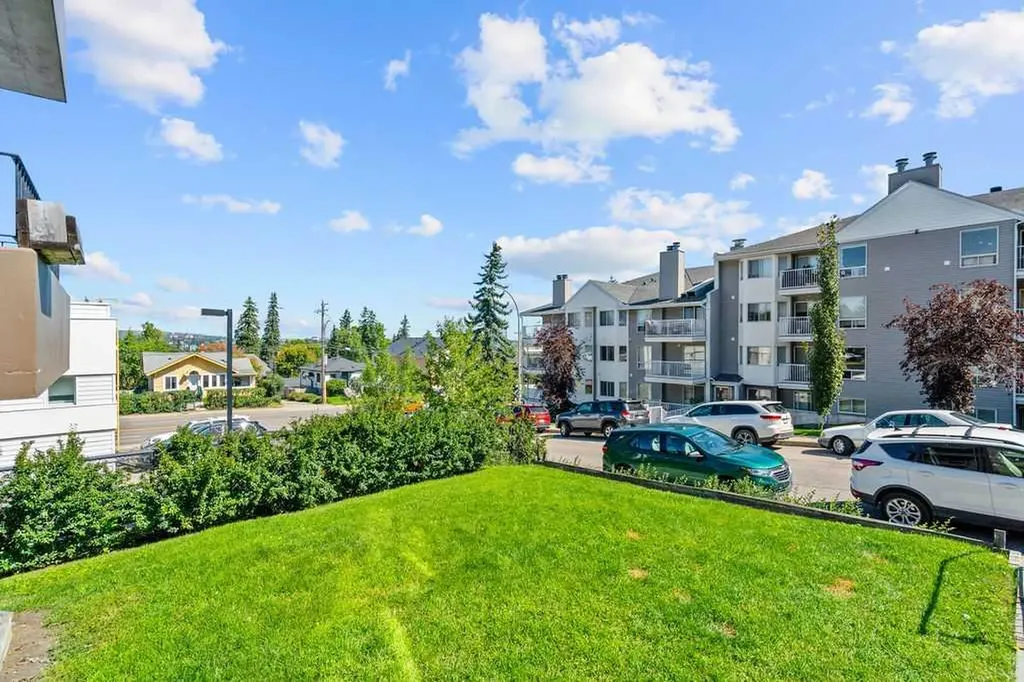 1811 18a Street SW Calgary AB T2T 4W1