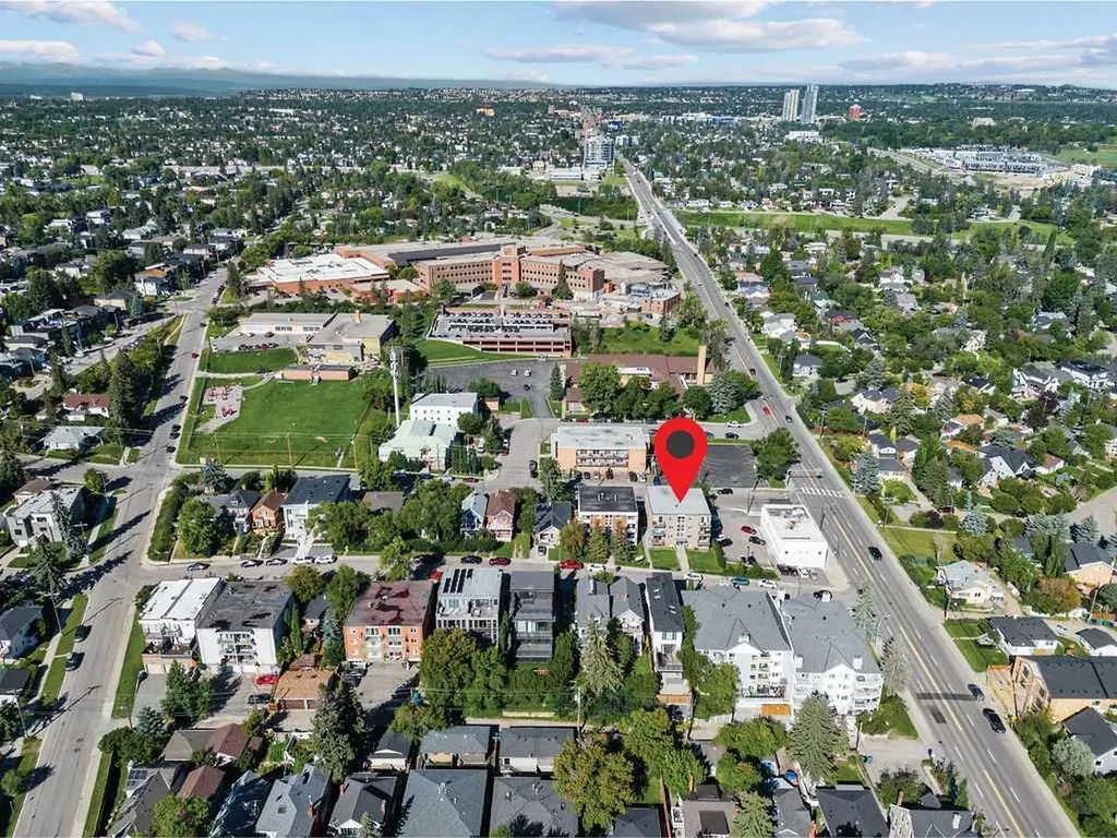 1811 18a Street SW Calgary AB T2T 4W1
