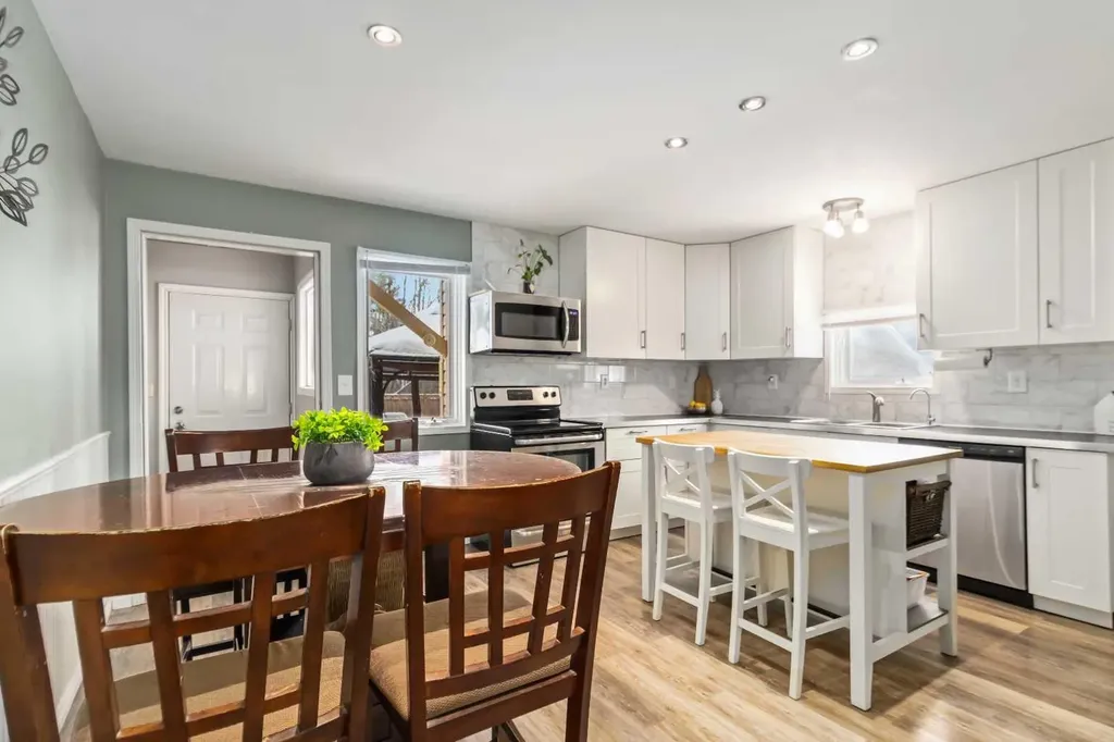 54 Poplar Crescent Gregoire Lake Estates AB T9H 0L2
