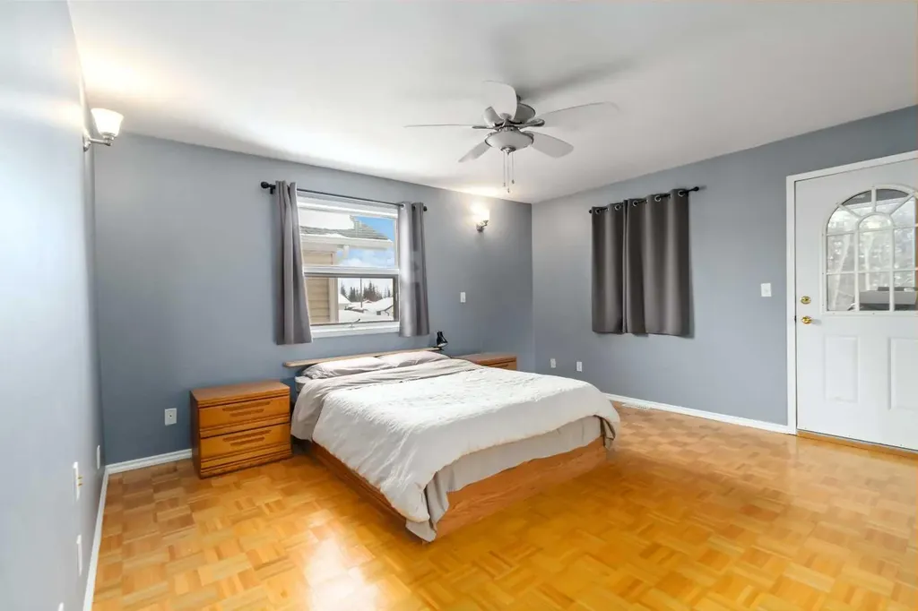 54 Poplar Crescent Gregoire Lake Estates AB T9H 0L2
