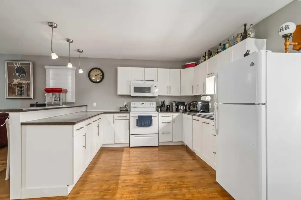 54 Poplar Crescent Gregoire Lake Estates AB T9H 0L2