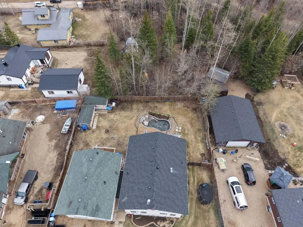54 Poplar Crescent Gregoire Lake Estates AB T9H 0L2