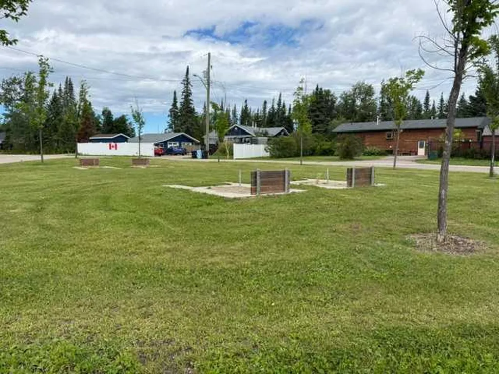 54 Poplar Crescent Gregoire Lake Estates AB T9H 0L2