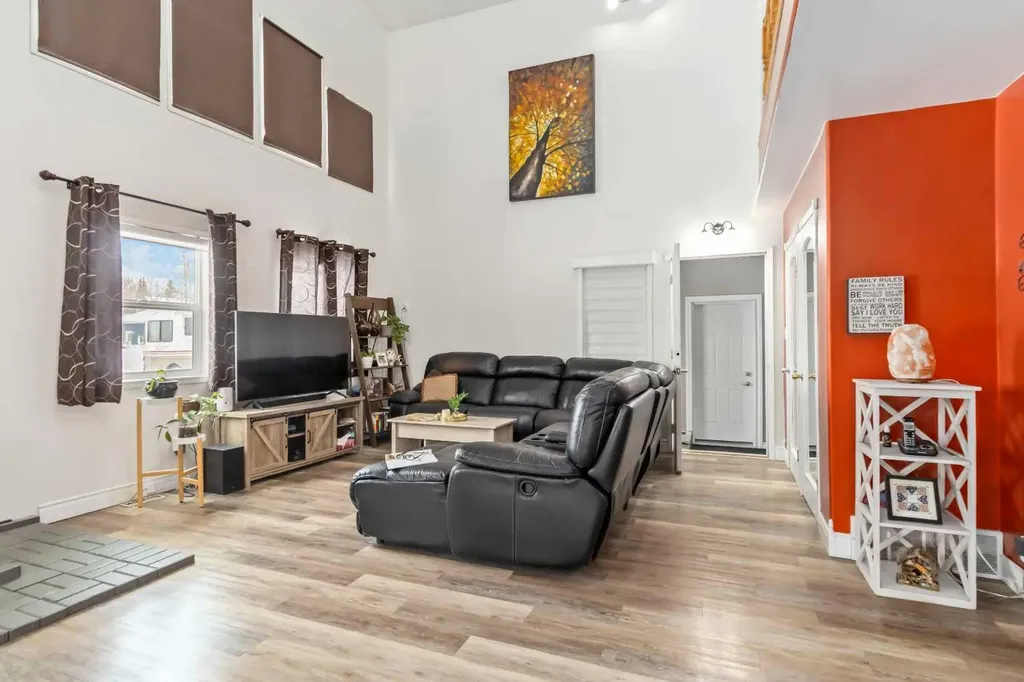 54 Poplar Crescent Gregoire Lake Estates AB T9H 0L2