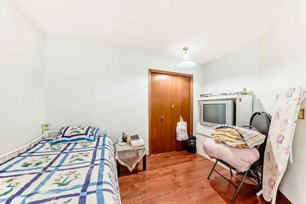 131 Varsity Estates Terrace NW Calgary AB T3B 5J6