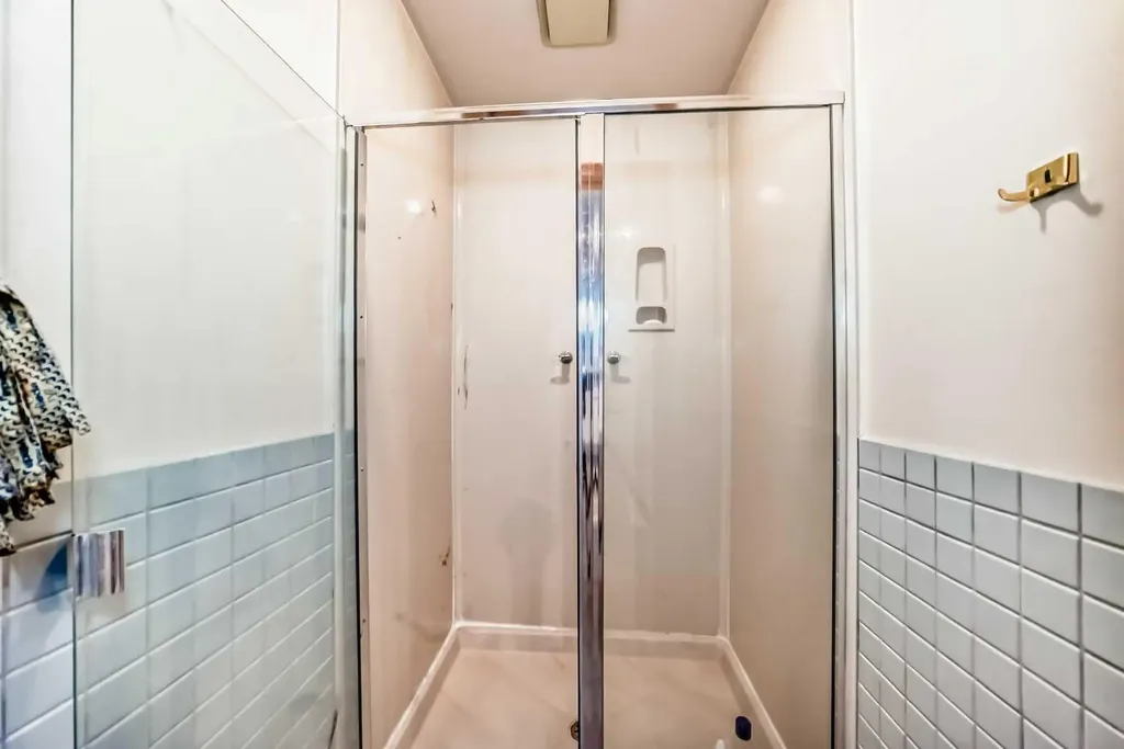 131 Varsity Estates Terrace NW Calgary AB T3B 5J6