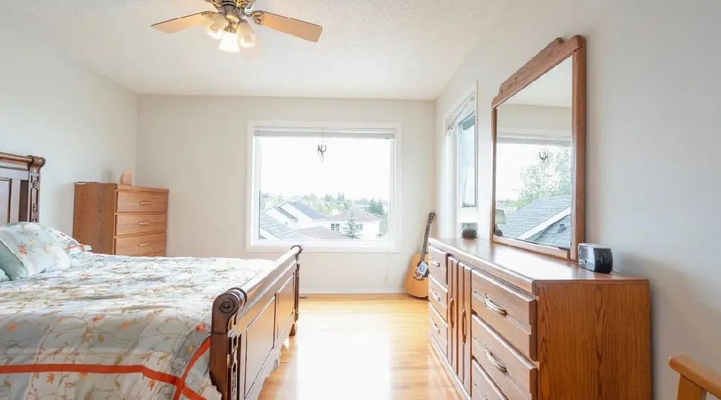 188 Tuscany Valley Drive NW Calgary AB T3L2C2