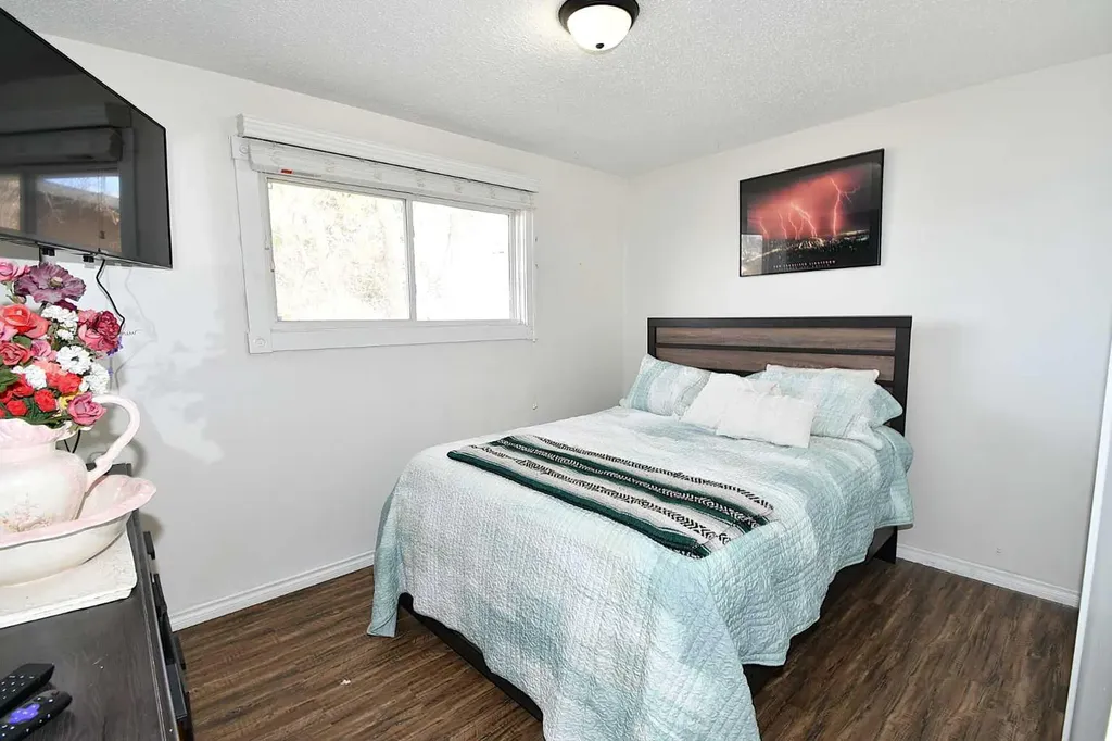 326 3 Avenue Bassano AB T0J 0B0