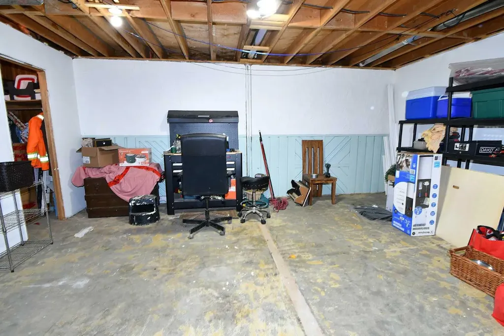 326 3 Avenue Bassano AB T0J 0B0