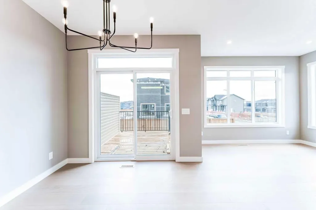 99 Waterford Mews Chestermere AB T1X3B7