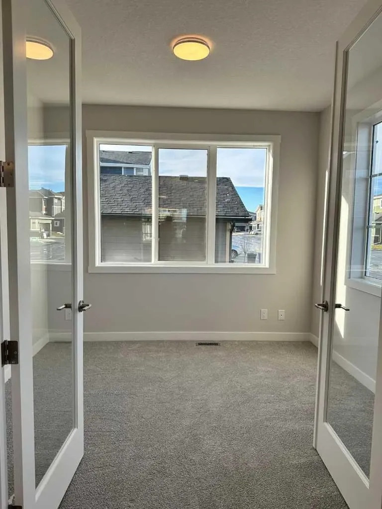 1189 Waterford Drive Chestermere AB T1X 2Z8