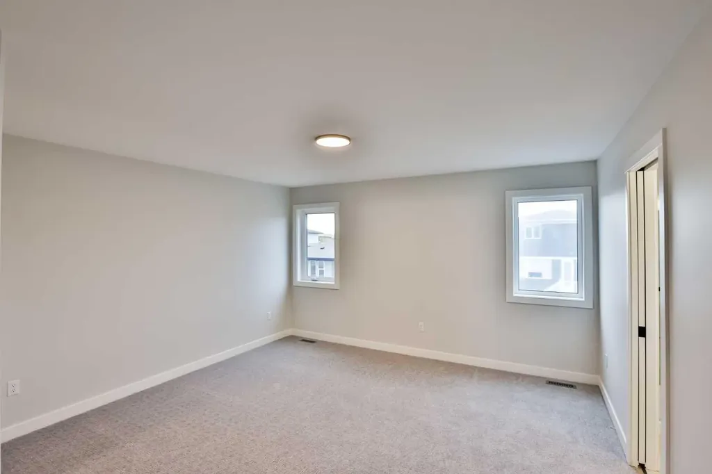 668 Devonia Road W Lethbridge AB T1J 5W3