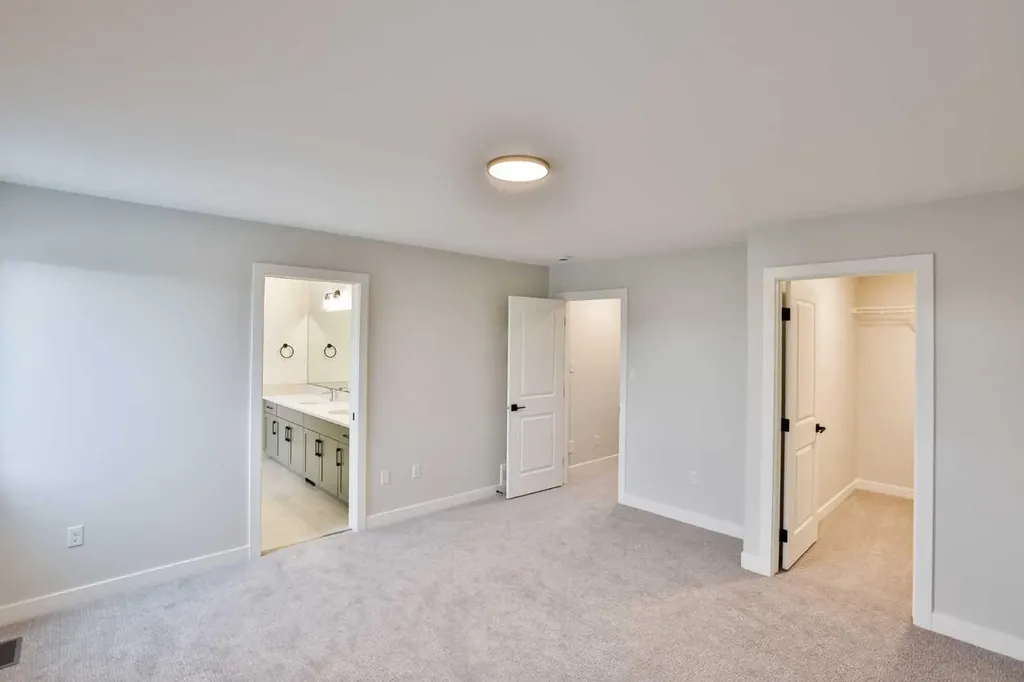 668 Devonia Road W Lethbridge AB T1J 5W3