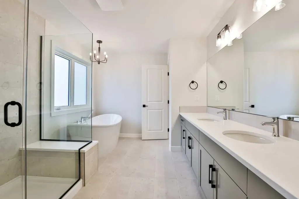 668 Devonia Road W Lethbridge AB T1J 5W3