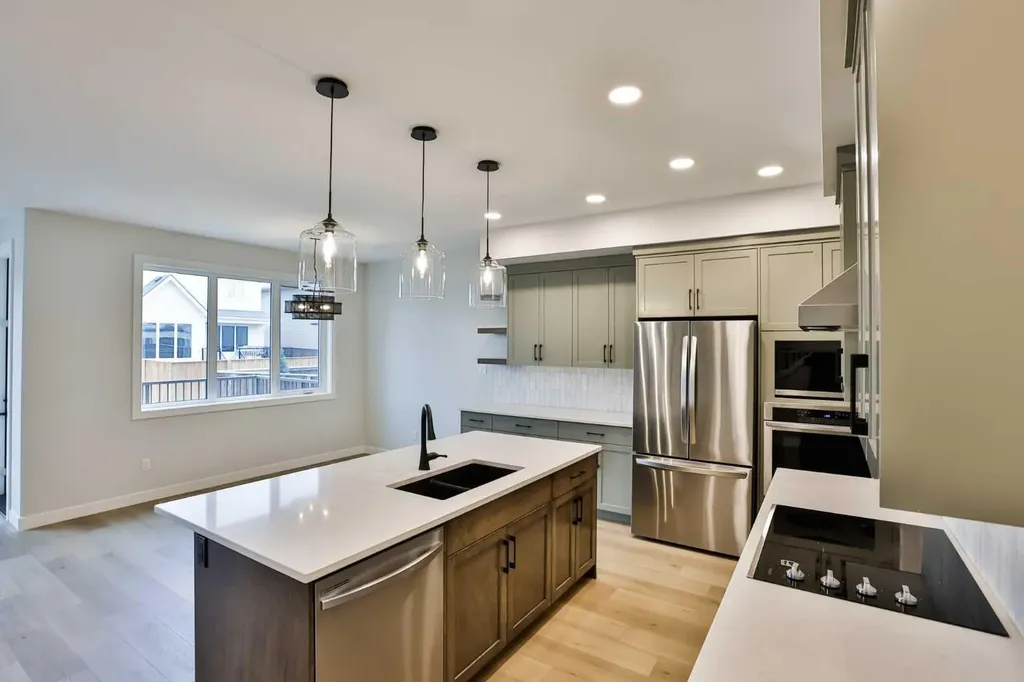 668 Devonia Road W Lethbridge AB T1J 5W3