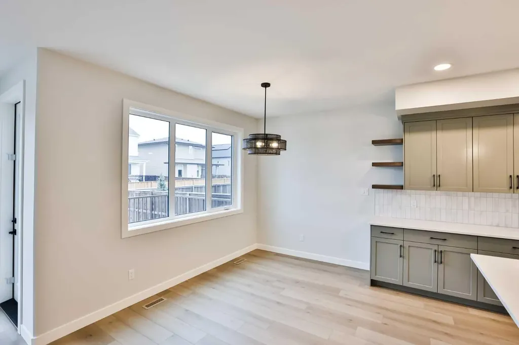 668 Devonia Road W Lethbridge AB T1J 5W3