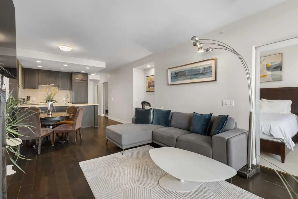 222 Riverfront Avenue SW Calgary AB T2P0X2