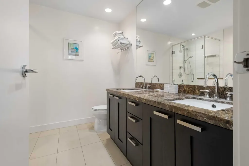 222 Riverfront Avenue SW Calgary AB T2P0X2