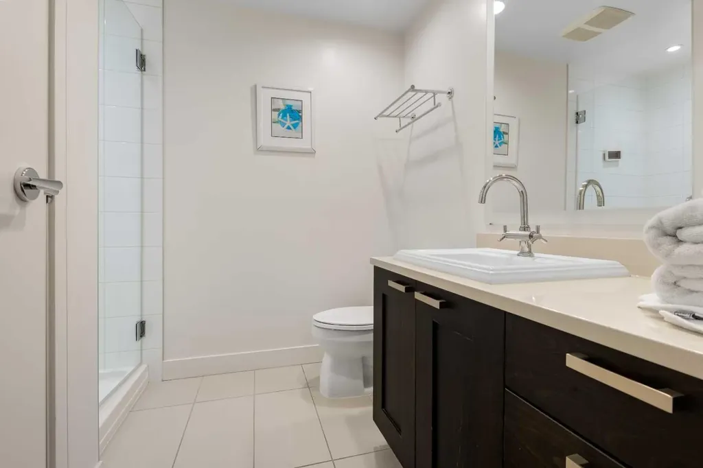 222 Riverfront Avenue SW Calgary AB T2P0X2
