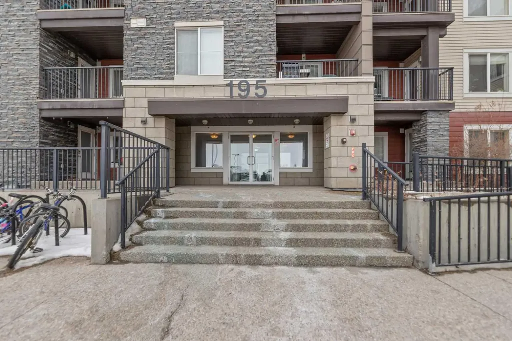 195 Kincora Glen Road NW Calgary AB T3R0S3