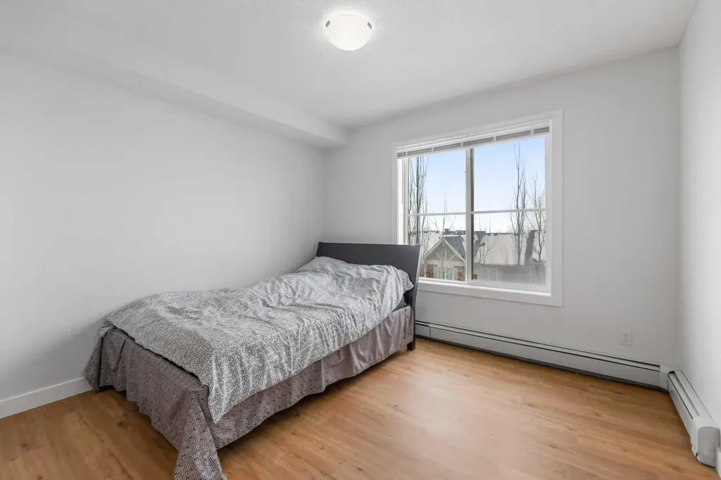 195 Kincora Glen Road NW Calgary AB T3R0S3