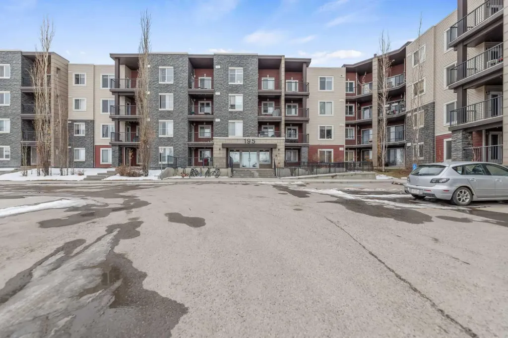 195 Kincora Glen Road NW Calgary AB T3R0S3