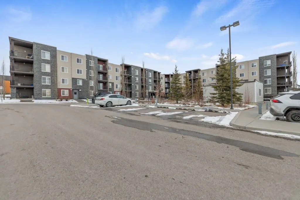 195 Kincora Glen Road NW Calgary AB T3R0S3