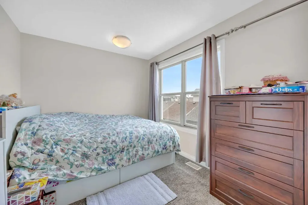 37 Sage Meadows Terrace NW Calgary AB T3P 0E9