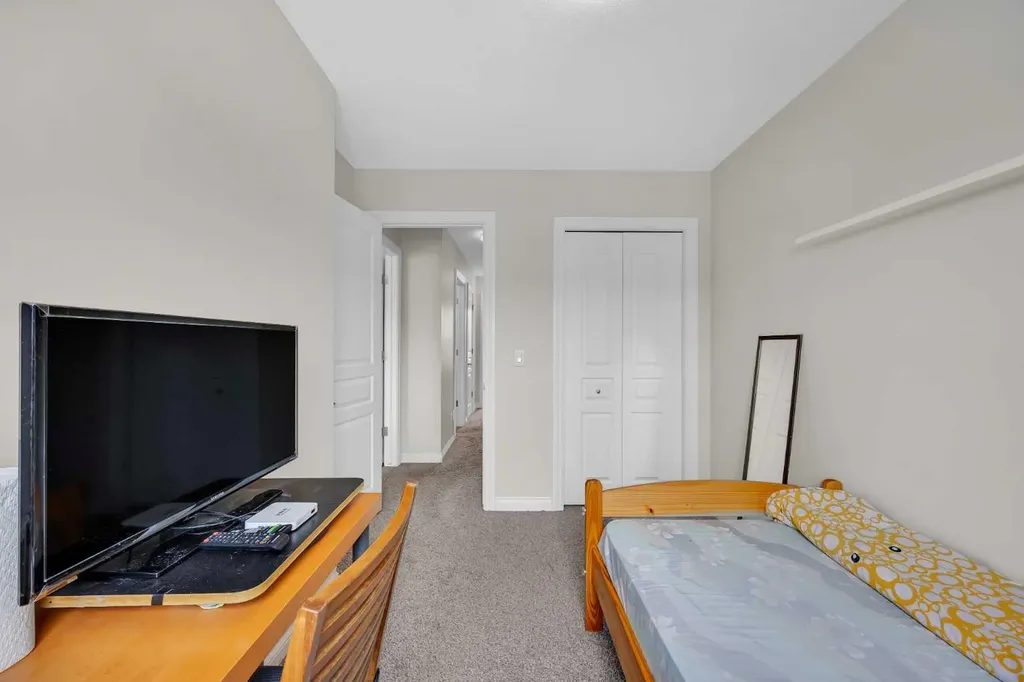 37 Sage Meadows Terrace NW Calgary AB T3P 0E9