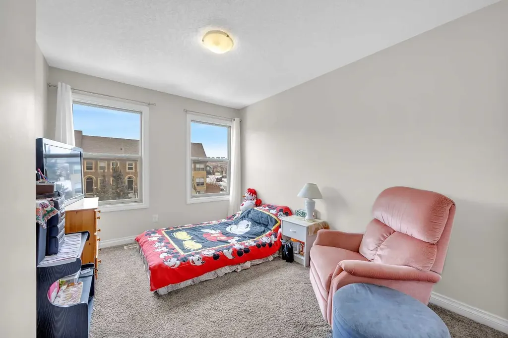 37 Sage Meadows Terrace NW Calgary AB T3P 0E9