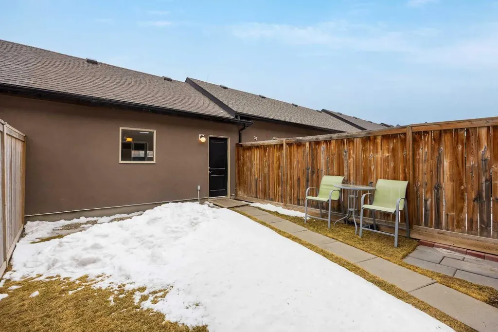 37 Sage Meadows Terrace NW Calgary AB T3P 0E9