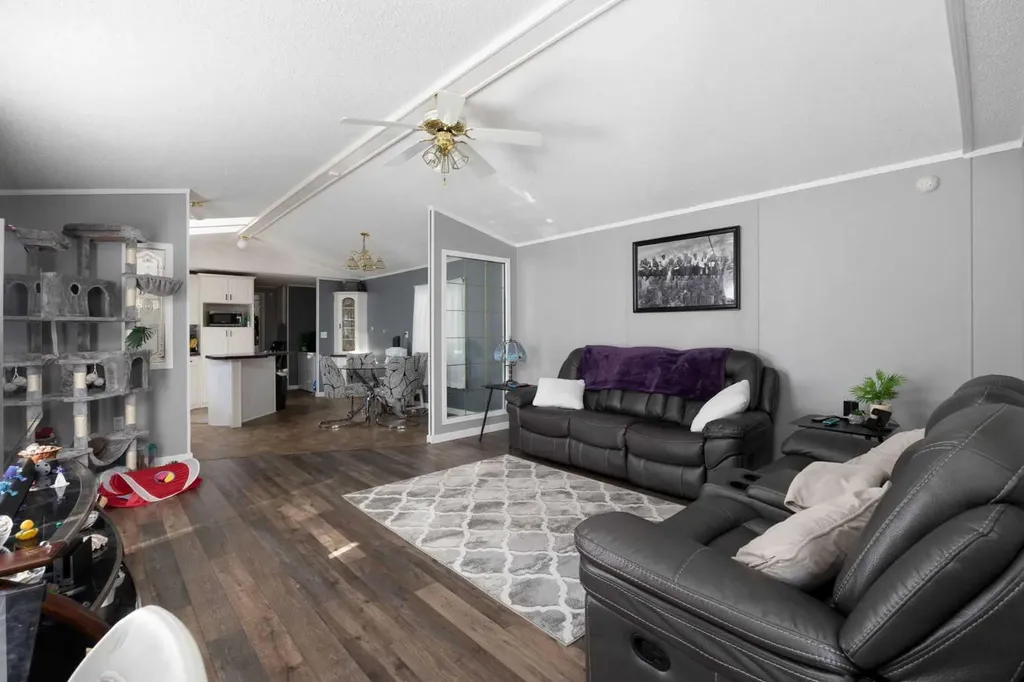 284 Caouette Crescent Fort Mcmurray AB T9K2H9