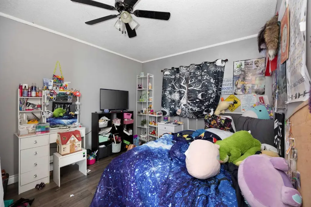 284 Caouette Crescent Fort Mcmurray AB T9K2H9
