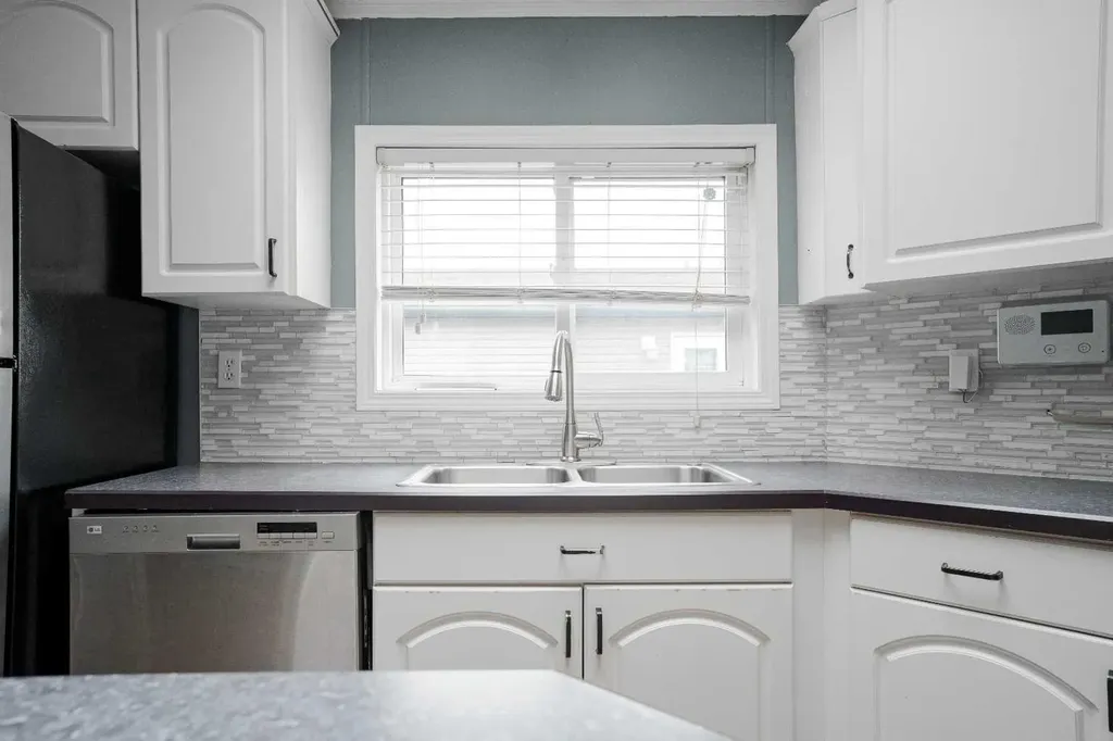284 Caouette Crescent Fort Mcmurray AB T9K2H9
