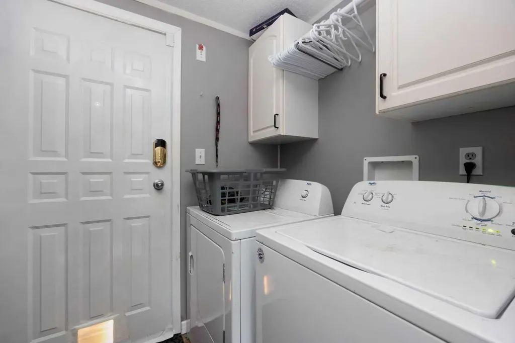 284 Caouette Crescent Fort Mcmurray AB T9K2H9