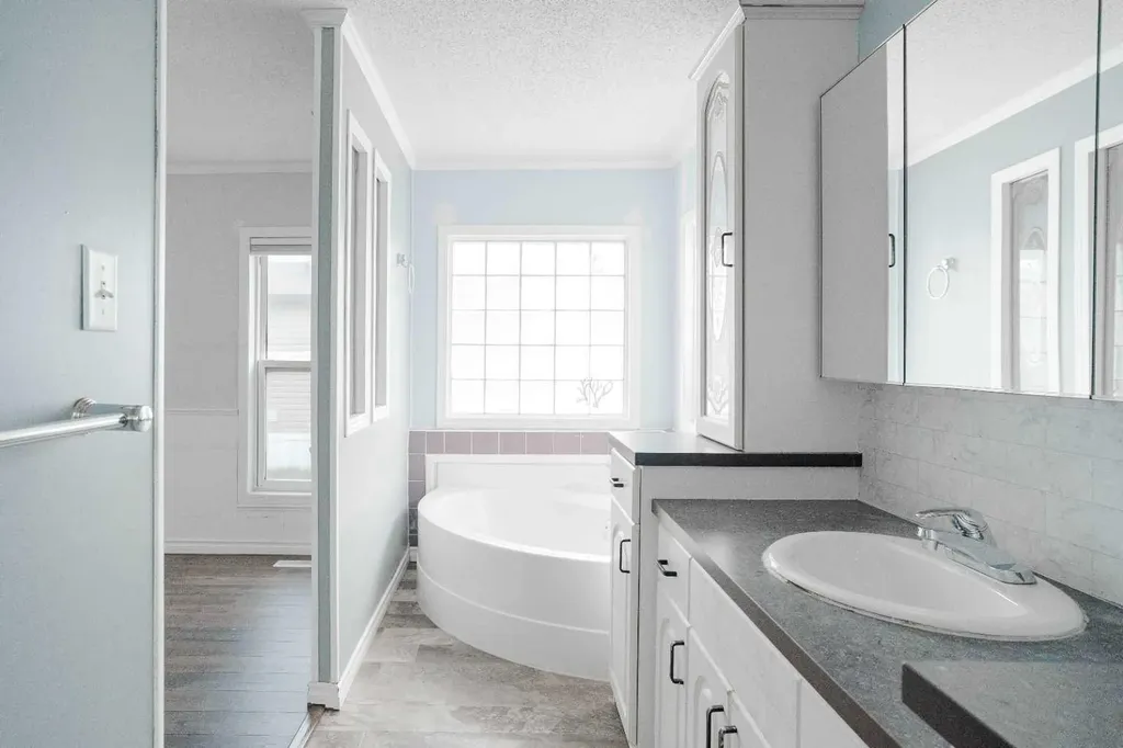 284 Caouette Crescent Fort Mcmurray AB T9K2H9