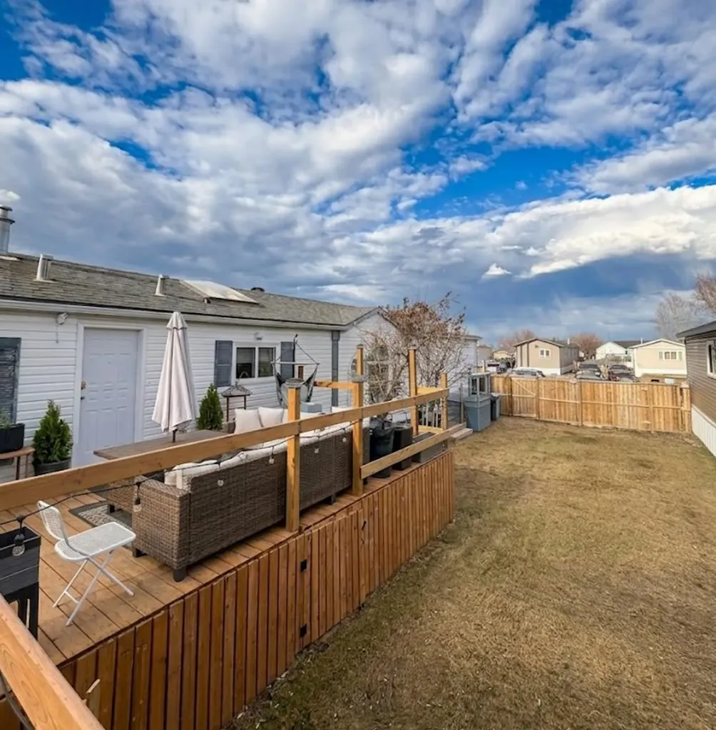 284 Caouette Crescent Fort Mcmurray AB T9K2H9