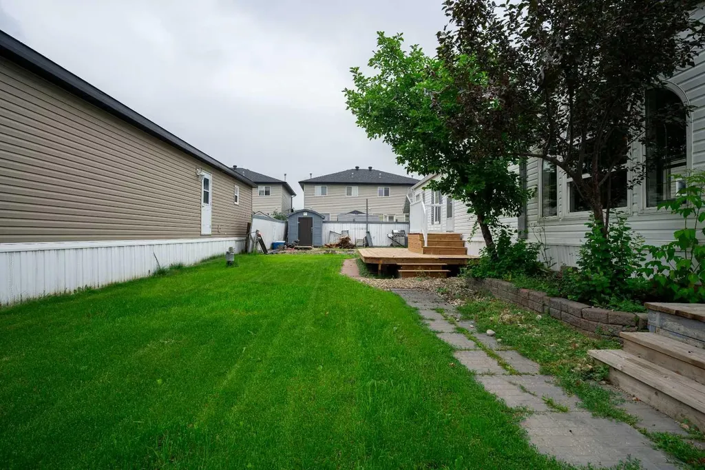 284 Caouette Crescent Fort Mcmurray AB T9K2H9