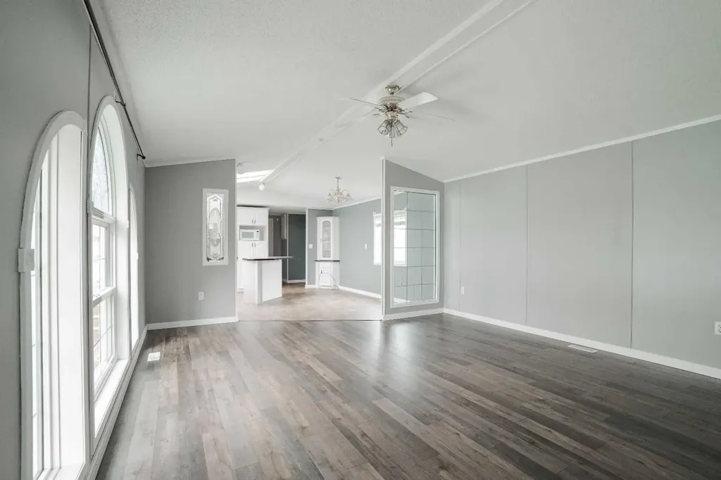 284 Caouette Crescent Fort Mcmurray AB T9K2H9