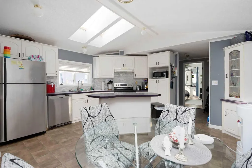 284 Caouette Crescent Fort Mcmurray AB T9K2H9