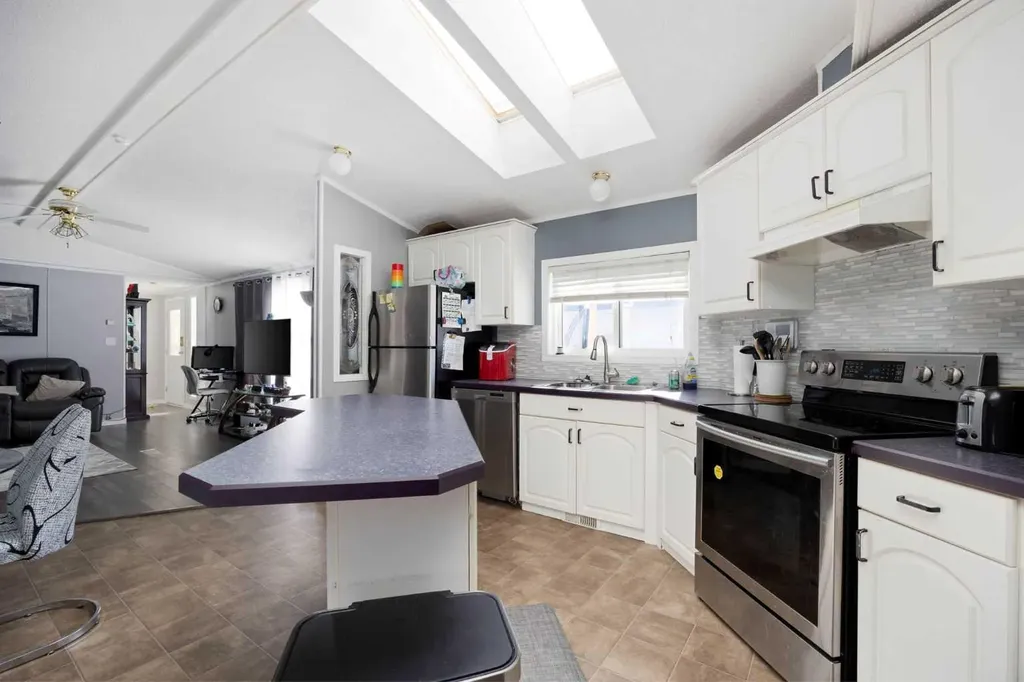 284 Caouette Crescent Fort Mcmurray AB T9K2H9