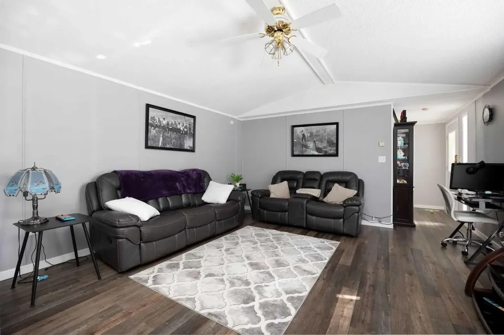 284 Caouette Crescent Fort Mcmurray AB T9K2H9