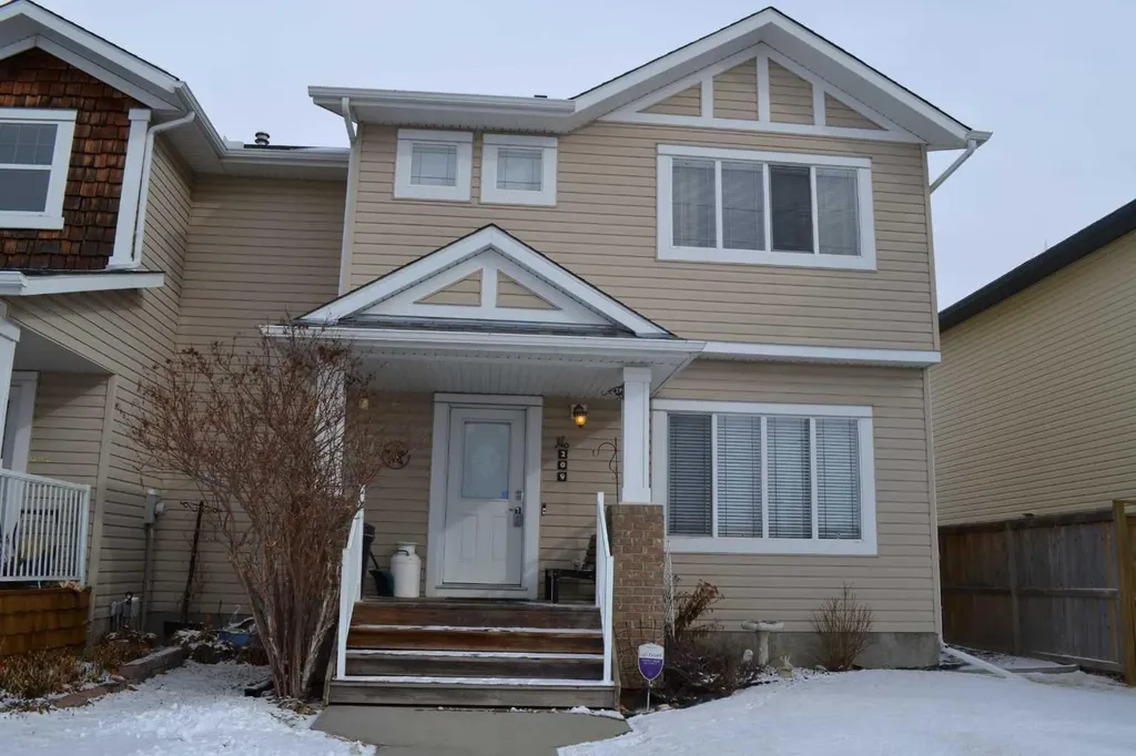 209 Lakeview Inlet Chestermere AB T1X 1P4