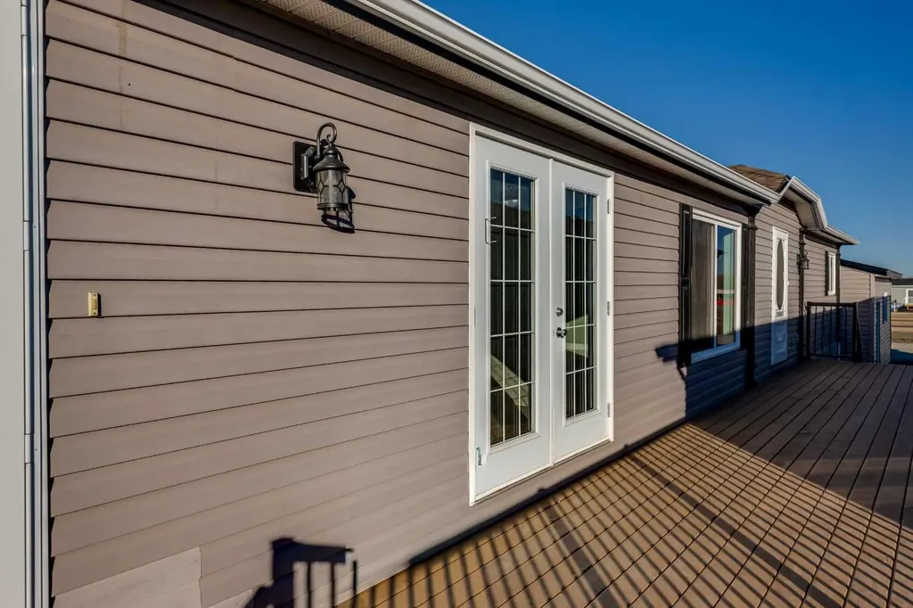 18 Mckay Place Blackfalds AB T4M 0H7